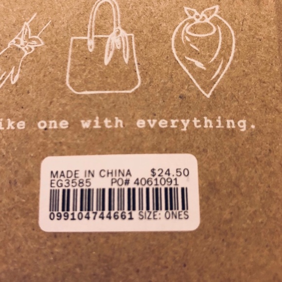 💖HOST PICK! Madewell Silk Bandana - Picture 3 of 3